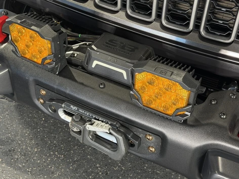 2025 Jeep JL Wrangler - Image 4 of 31