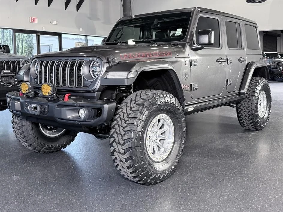 2025 Jeep JL Wrangler - Image 6 of 31