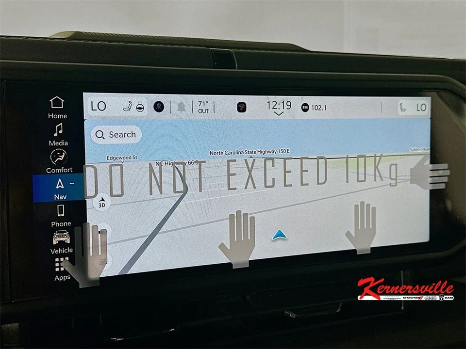 2025 Jeep JL Wrangler - Image 15 of 21