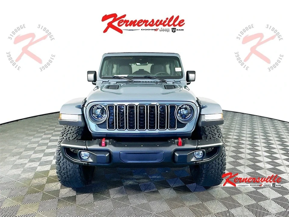 2025 Jeep JL Wrangler - Image 2 of 21