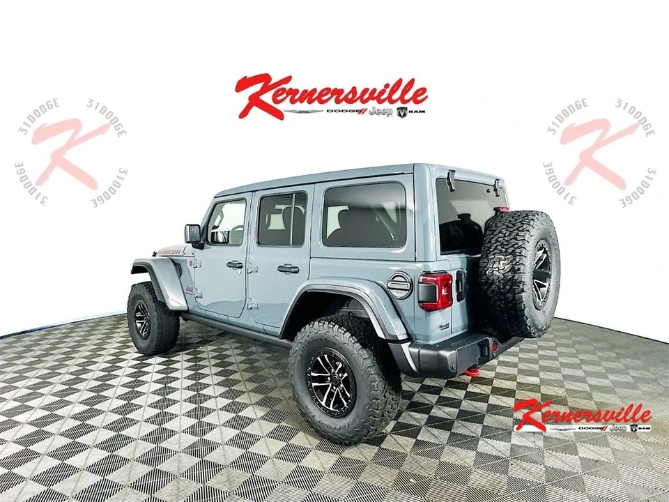 2025 Jeep JL Wrangler - Image 5 of 21