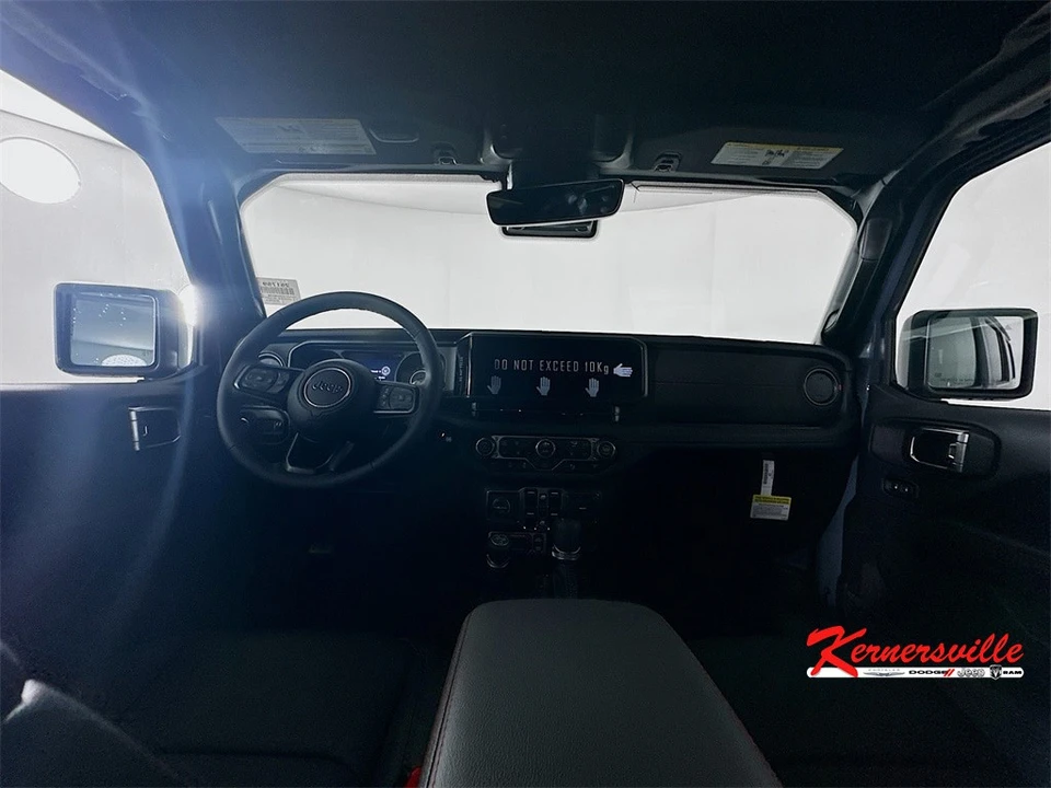 2025 Jeep JL Wrangler - Image 9 of 12