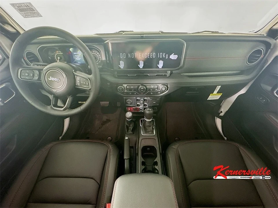 2025 Jeep JL Wrangler - Image 9 of 21