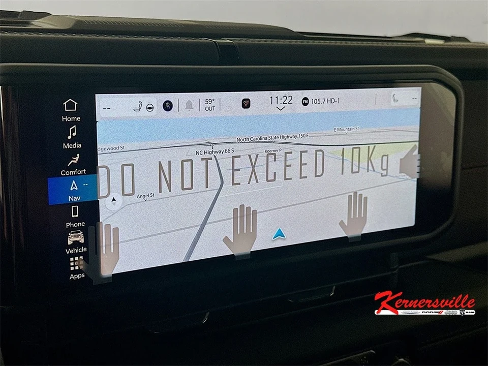 2025 Jeep JL Wrangler - Image 15 of 21