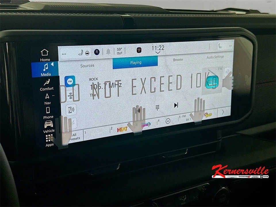 2025 Jeep JL Wrangler - Image 13 of 21