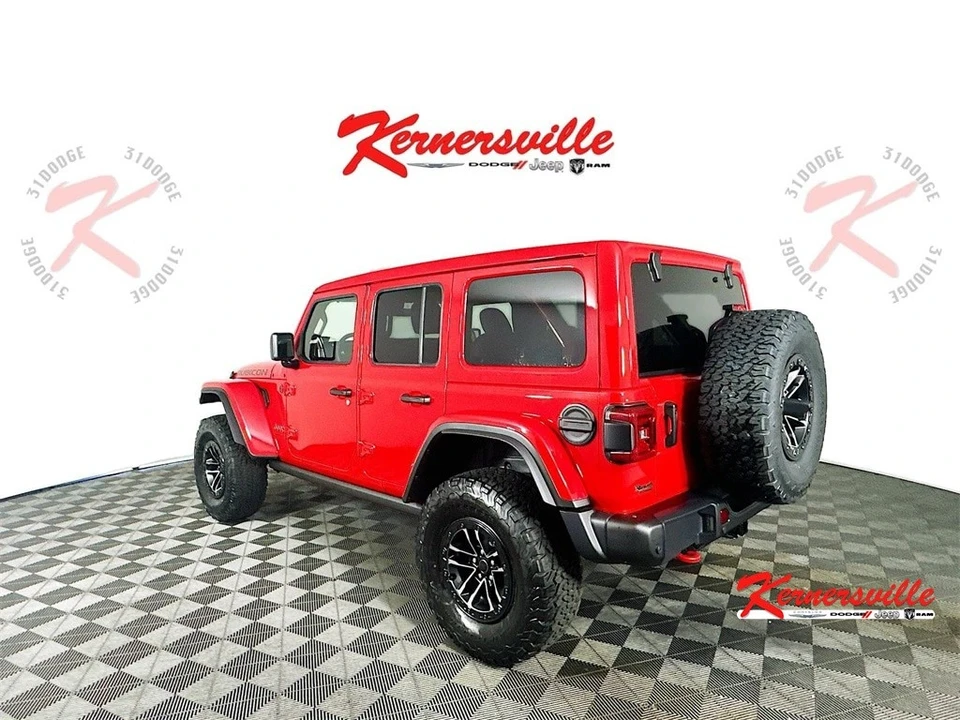 2025 Jeep JL Wrangler - Image 5 of 21