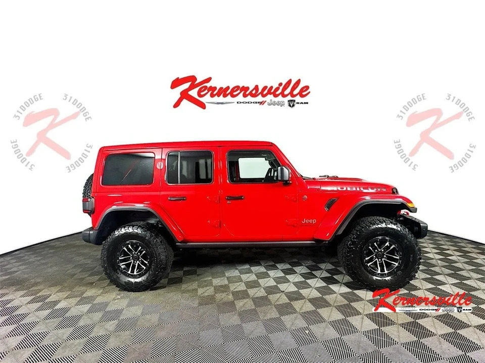 2025 Jeep JL Wrangler - Image 8 of 12