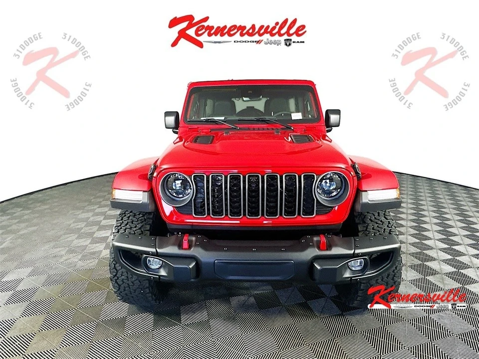 2025 Jeep JL Wrangler - Image 2 of 21
