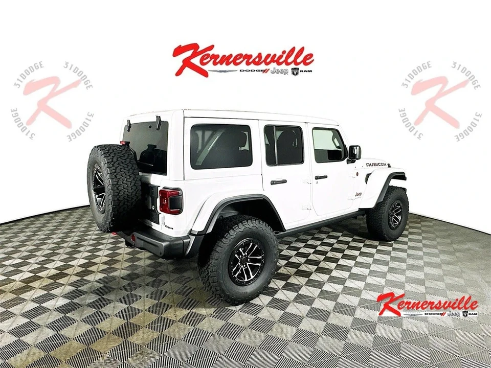 2025 Jeep JL Wrangler - Image 8 of 21