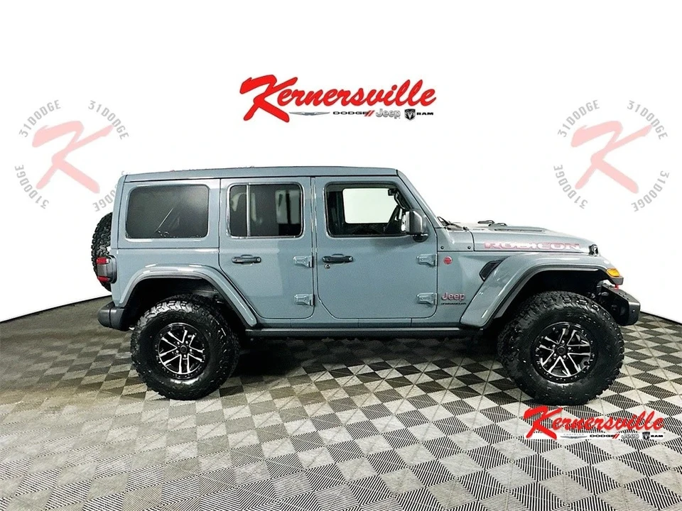2025 Jeep JL Wrangler - Image 8 of 21
