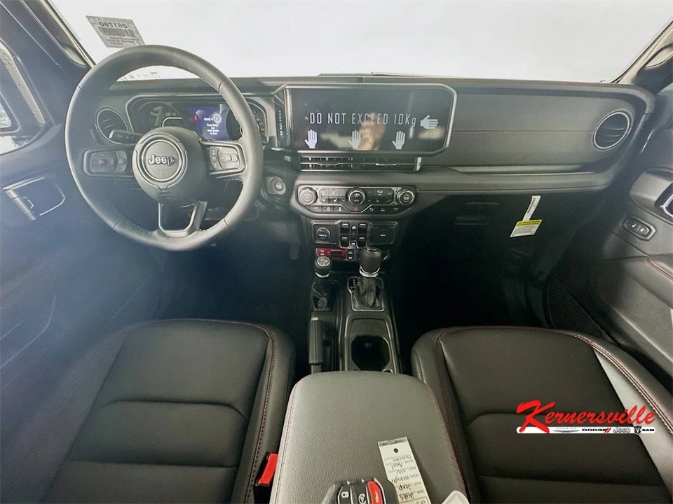 2025 Jeep JL Wrangler - Image 9 of 21