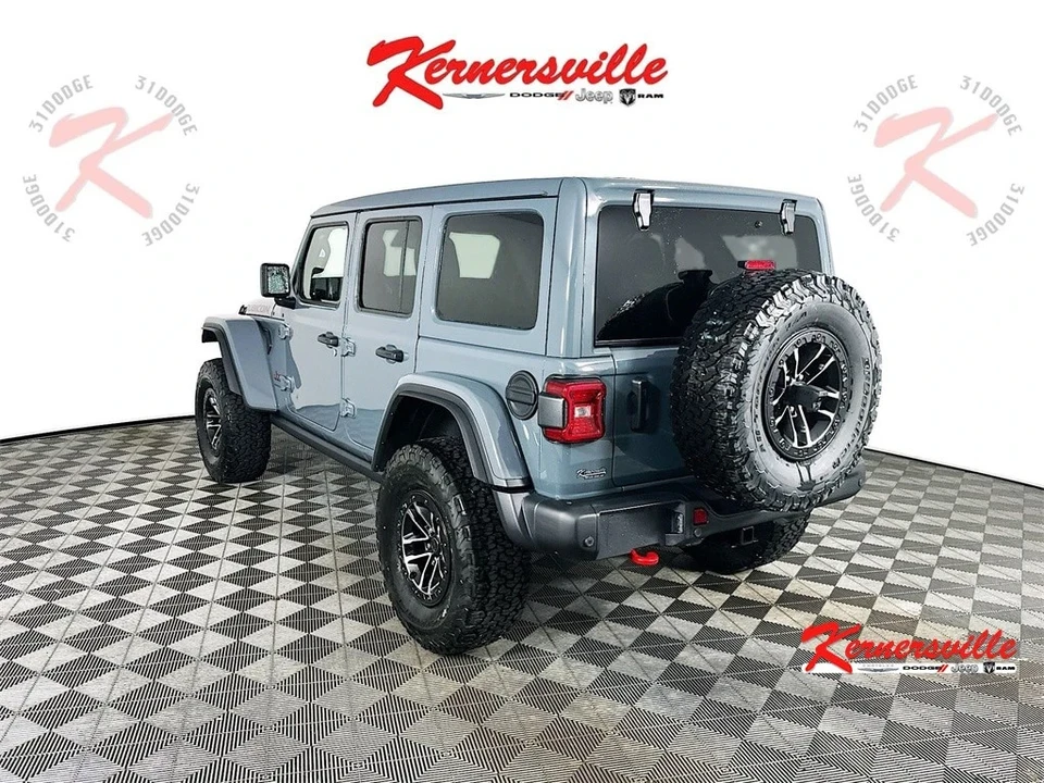 2025 Jeep JL Wrangler - Image 5 of 21