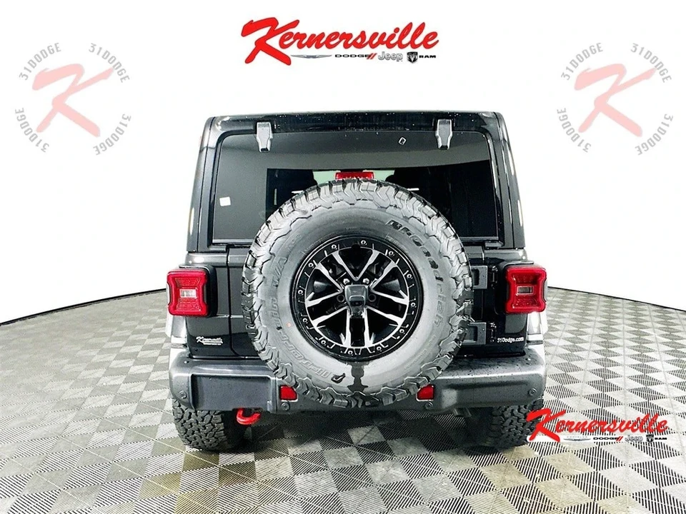 2025 Jeep JL Wrangler - Image 6 of 21