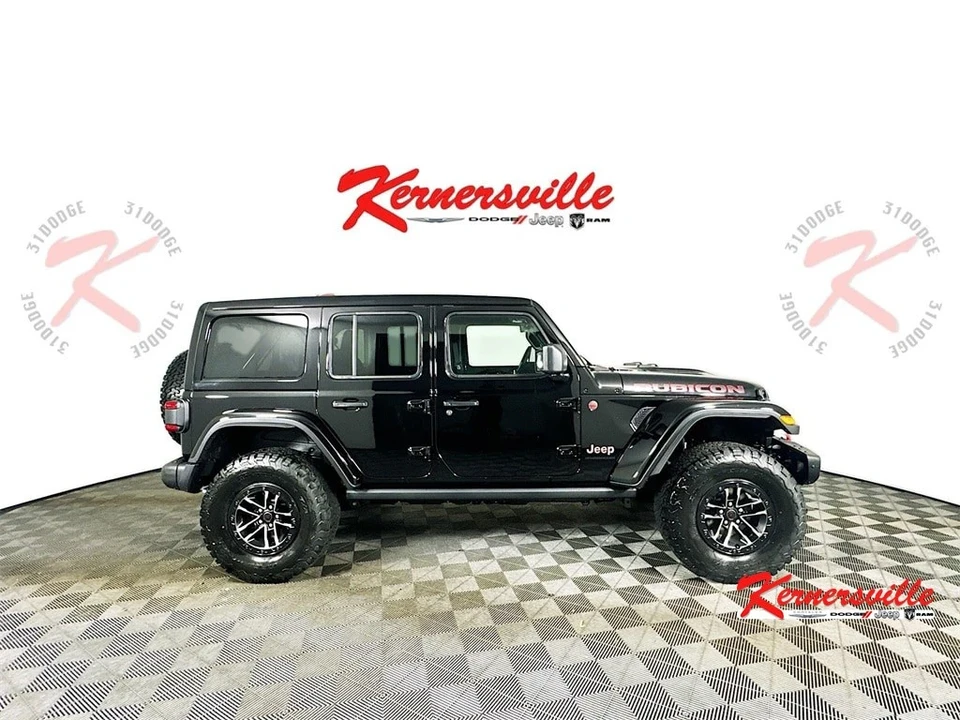 2025 Jeep JL Wrangler - Image 8 of 21