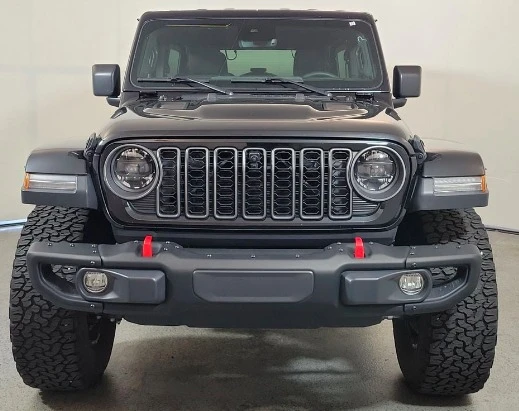2025 Jeep JL Wrangler - Image 2 of 12