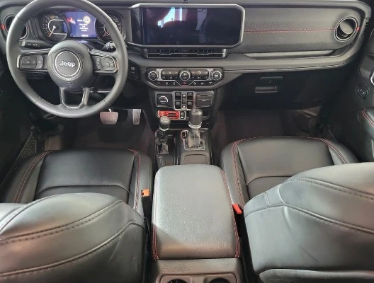 2025 Jeep JL Wrangler - Image 9 of 12