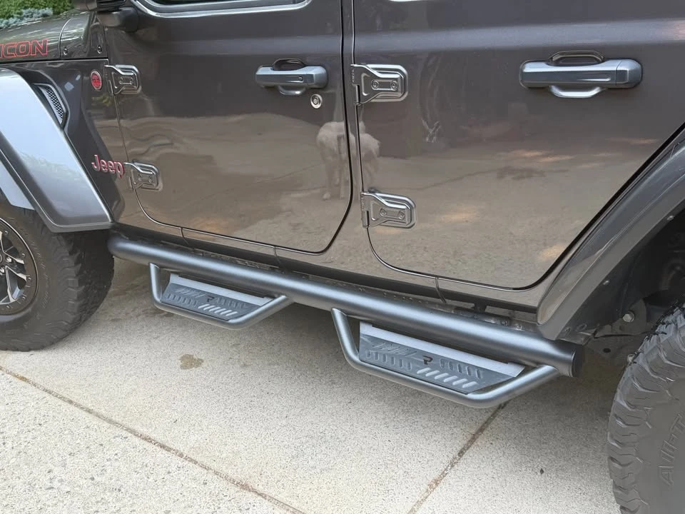 2025 Jeep JL Wrangler - Image 7 of 10