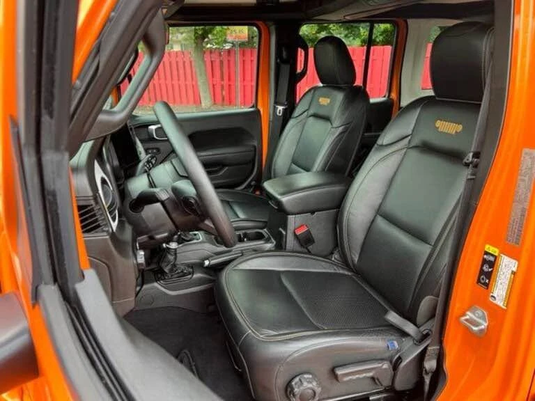 2025 Jeep JL Wrangler - Image 2 of 11