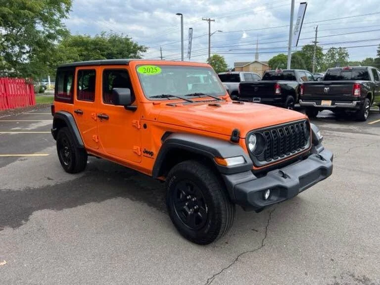 2025 Jeep JL Wrangler - Image 4 of 11