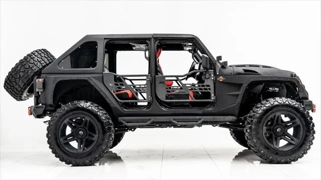 2025 Jeep JL Wrangler - Image 10 of 21