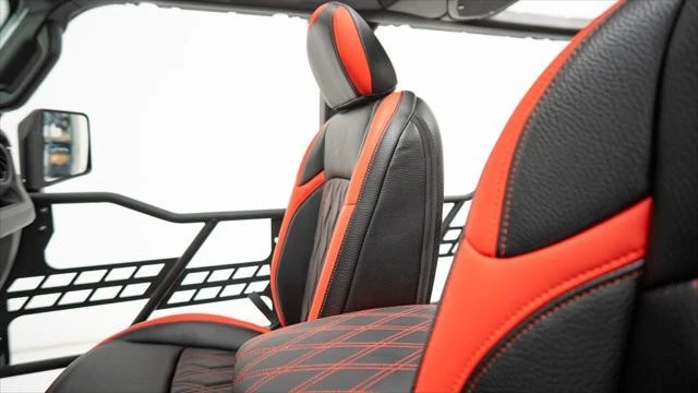 2025 Jeep JL Wrangler - Image 15 of 21