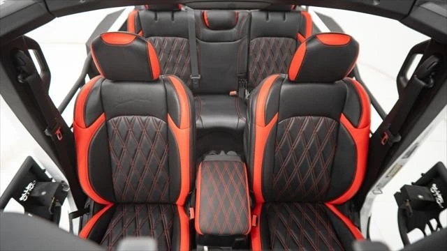 2025 Jeep JL Wrangler - Image 12 of 21