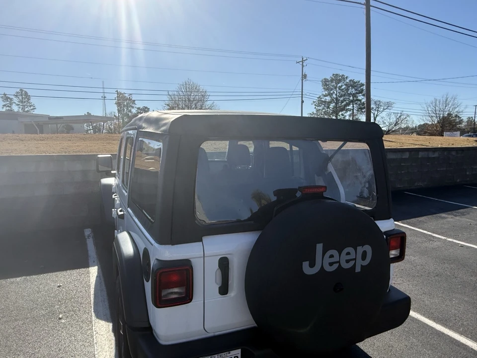 2025 Jeep JL Wrangler - Image 3 of 10