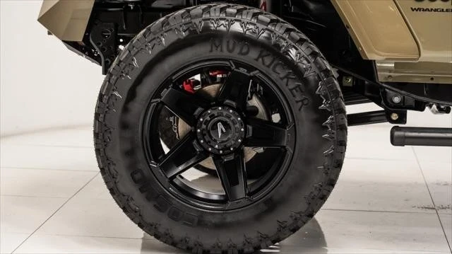 2025 Jeep JL Wrangler - Image 16 of 21