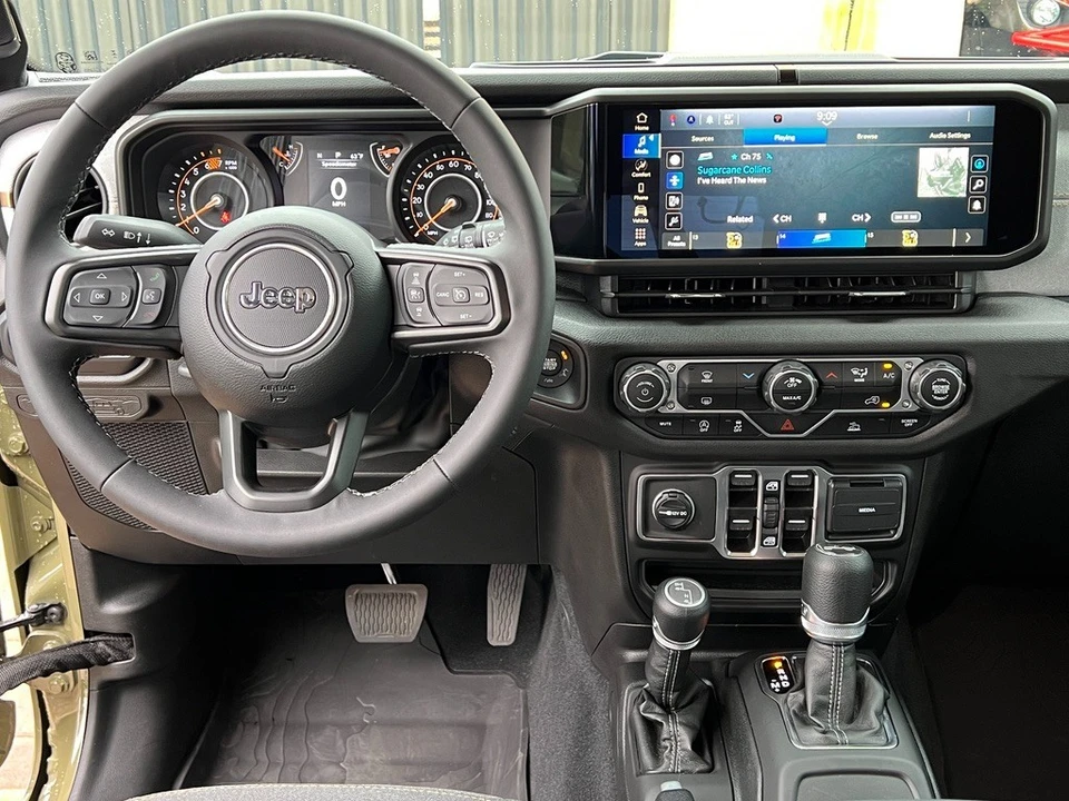 2025 Jeep JL Wrangler - Image 3 of 21