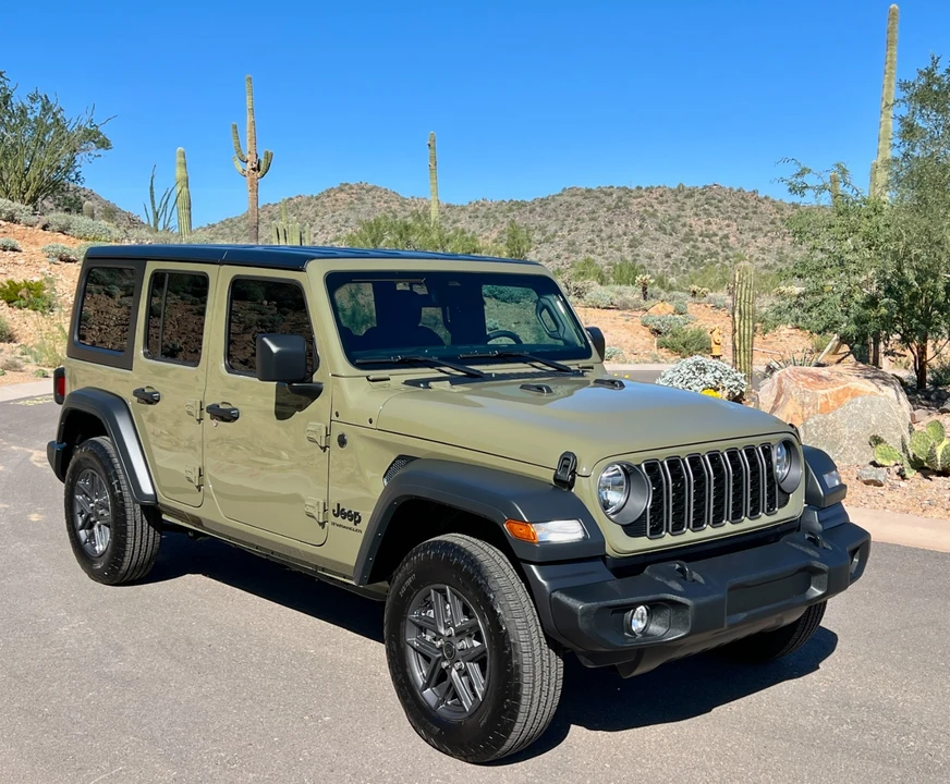 2025 Jeep JL Wrangler - Image 2 of 21