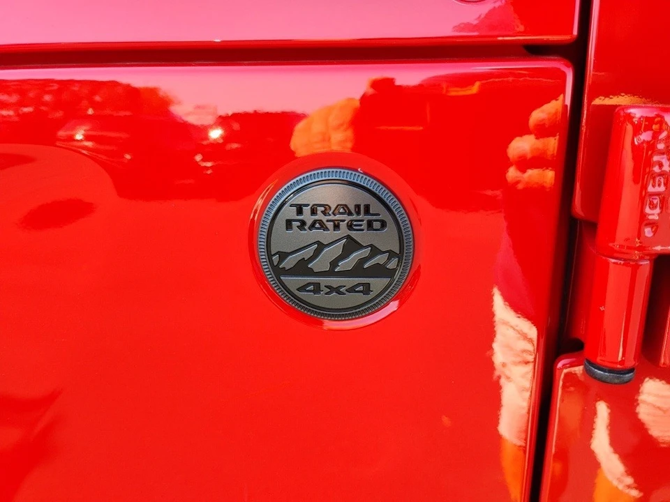 2025 Jeep JL Wrangler - Image 11 of 12