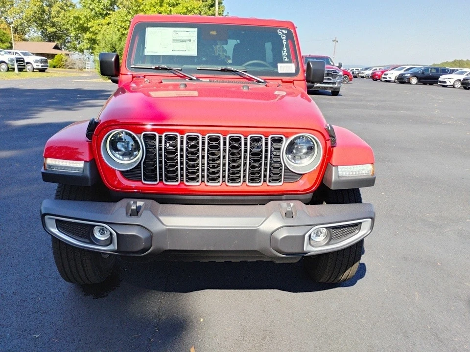 2025 Jeep JL Wrangler - Image 2 of 12