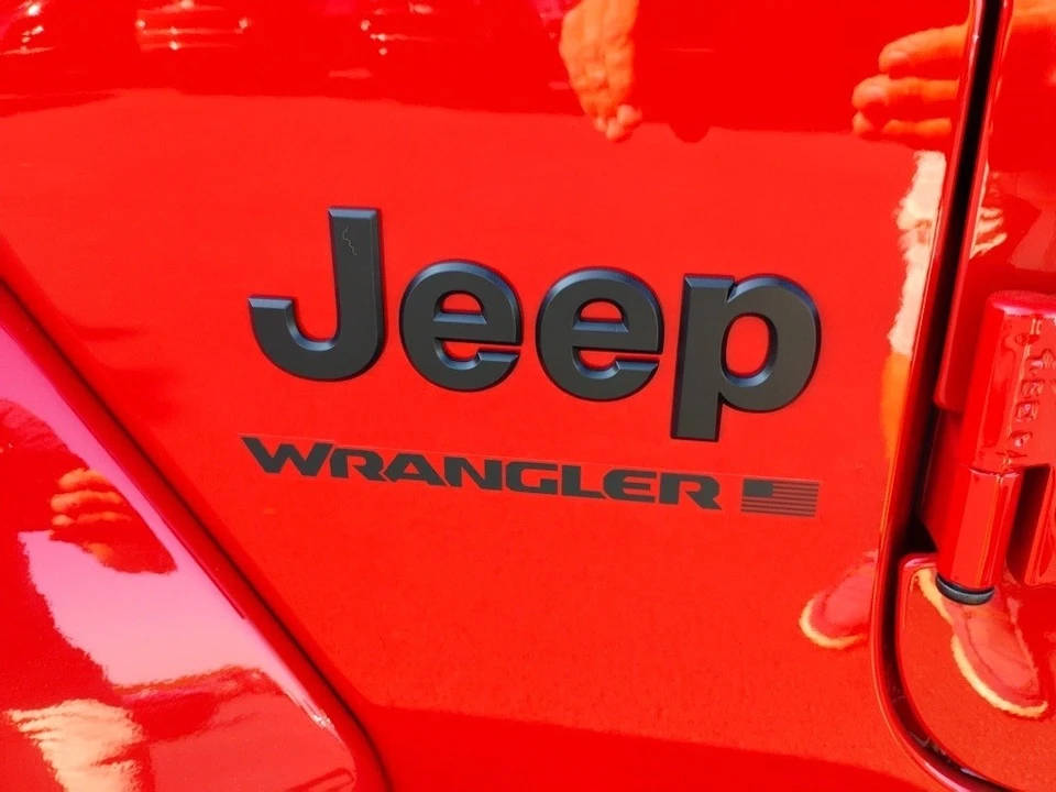 2025 Jeep JL Wrangler - Image 10 of 12