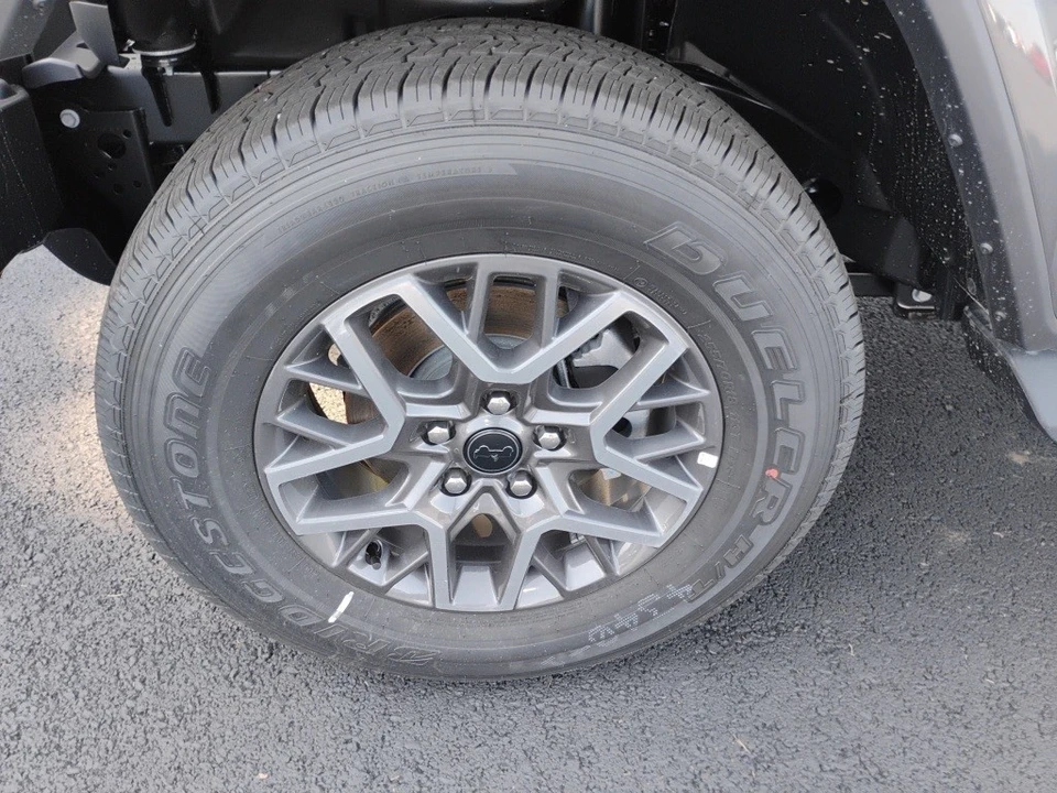 2025 Jeep JL Wrangler - Image 9 of 12