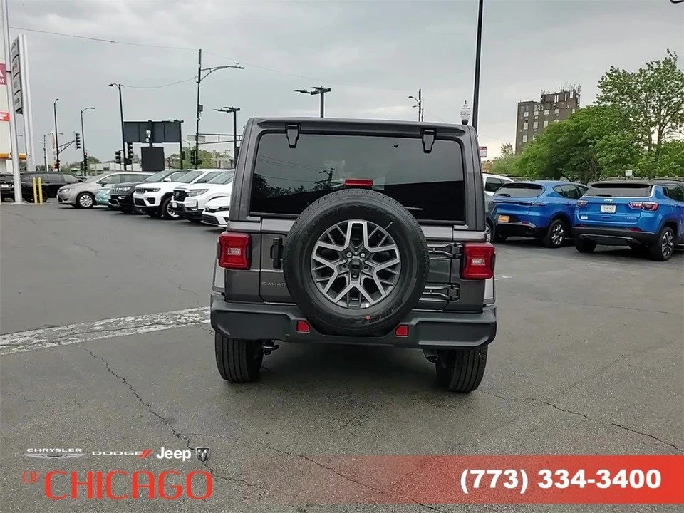 2025 Jeep JL Wrangler - Image 6 of 12