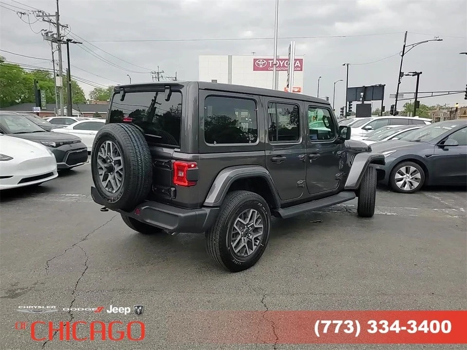 2025 Jeep JL Wrangler - Image 5 of 12