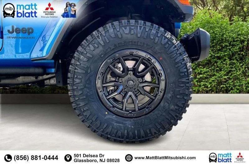2025 Jeep JL Wrangler - Image 10 of 12