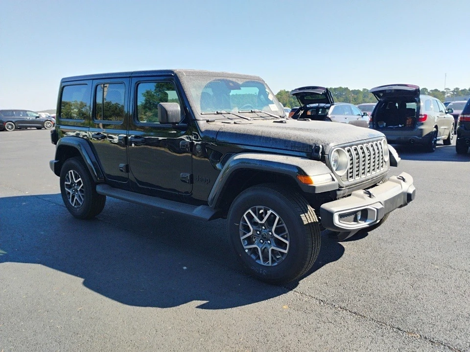 2025 Jeep JL Wrangler - Image 3 of 12