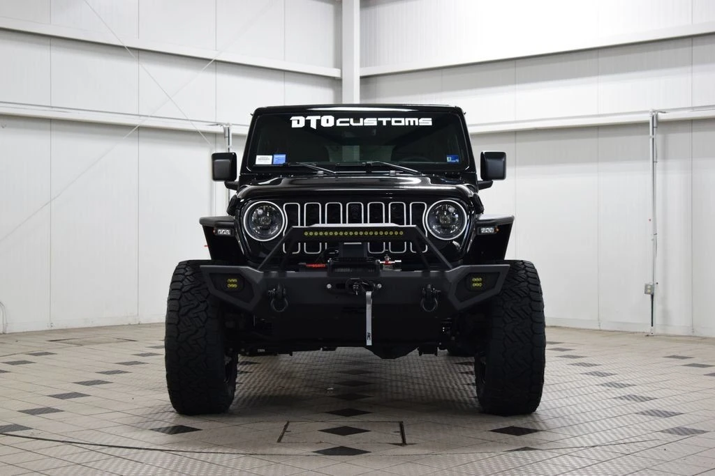 2025 Jeep JL Wrangler - Image 2 of 31