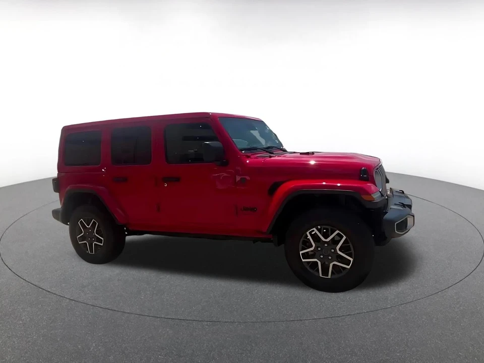 2025 Jeep JL Wrangler - Image 2 of 31