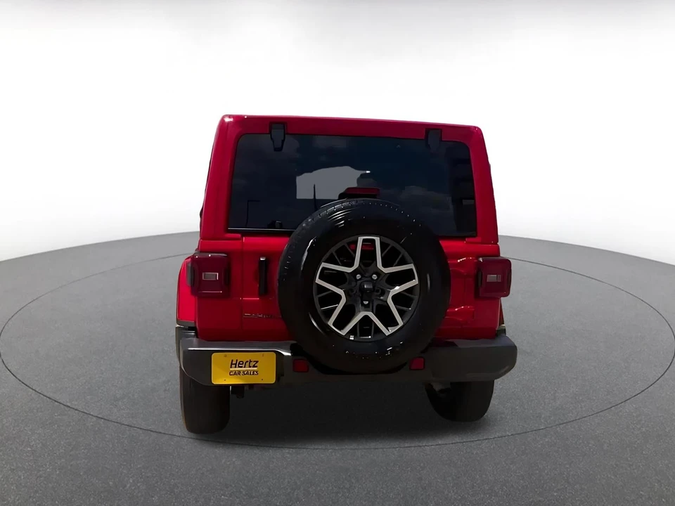 2025 Jeep JL Wrangler - Image 11 of 31