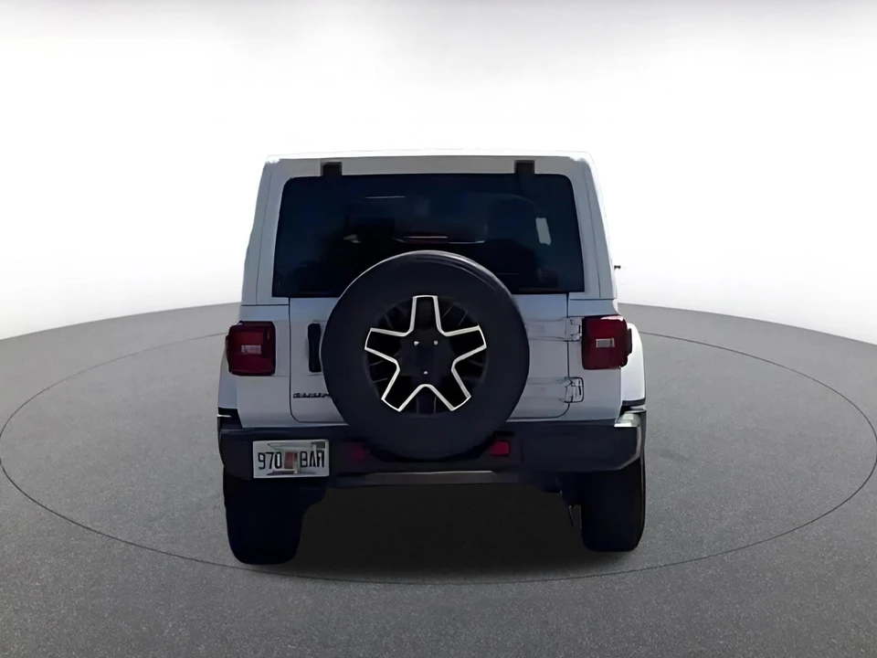 2025 Jeep JL Wrangler - Image 14 of 31