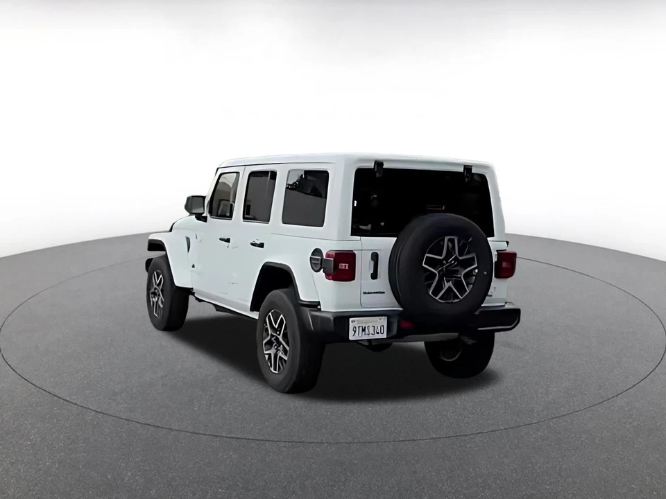 2025 Jeep JL Wrangler - Image 8 of 31