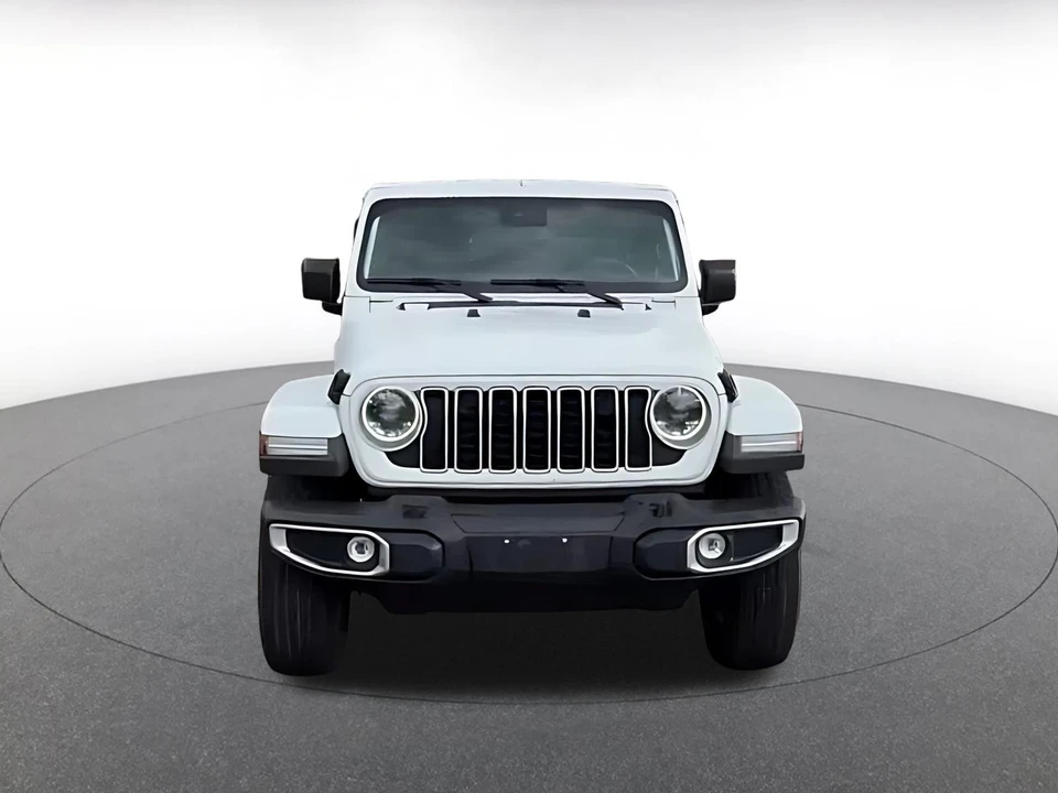 2025 Jeep JL Wrangler - Image 2 of 31