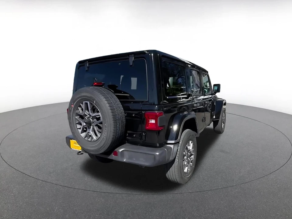 2025 Jeep JL Wrangler - Image 12 of 31
