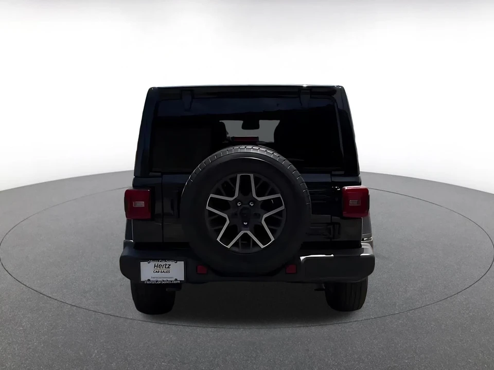 2025 Jeep JL Wrangler - Image 12 of 31