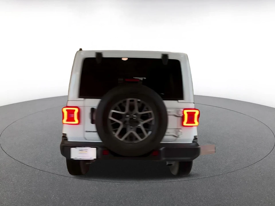 2025 Jeep JL Wrangler - Image 14 of 31