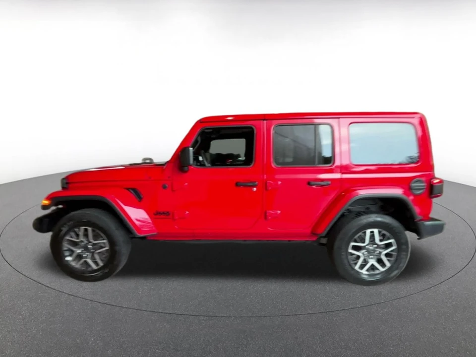2025 Jeep JL Wrangler - Image 9 of 31