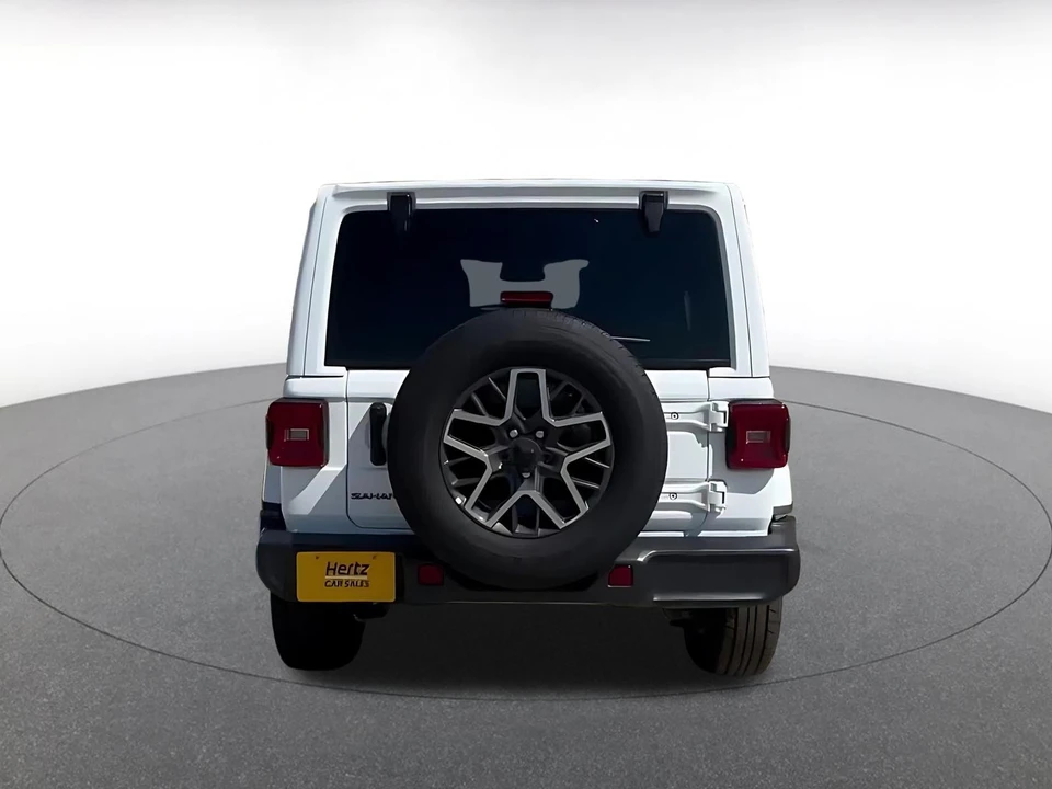 2025 Jeep JL Wrangler - Image 12 of 31