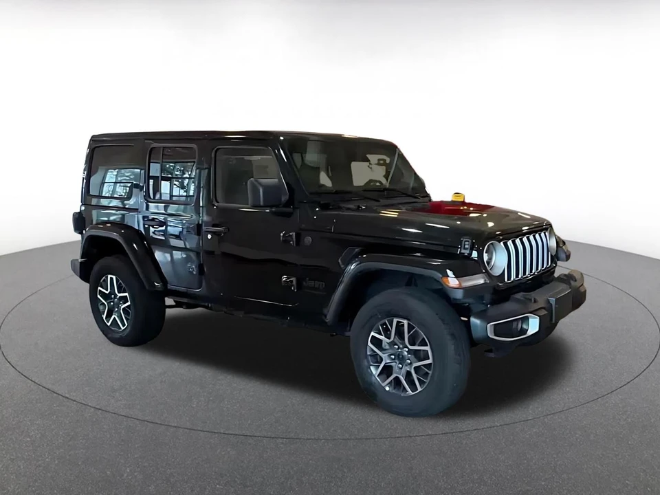 2025 Jeep JL Wrangler - Image 4 of 31